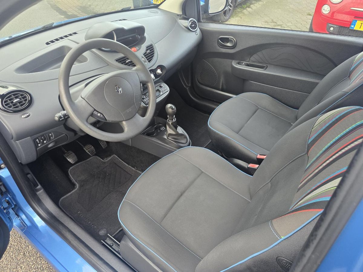 Renault Twingo, foto 9 van 17