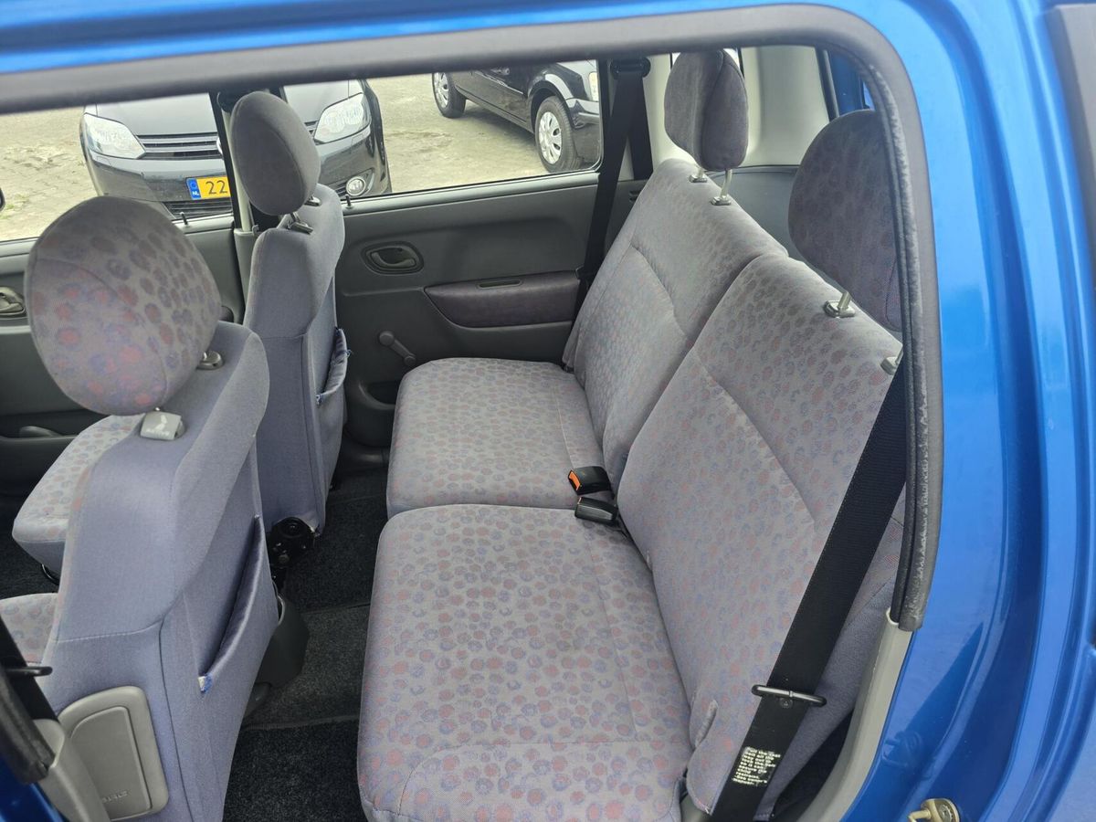 Suzuki Wagon R+, foto 17 van 19